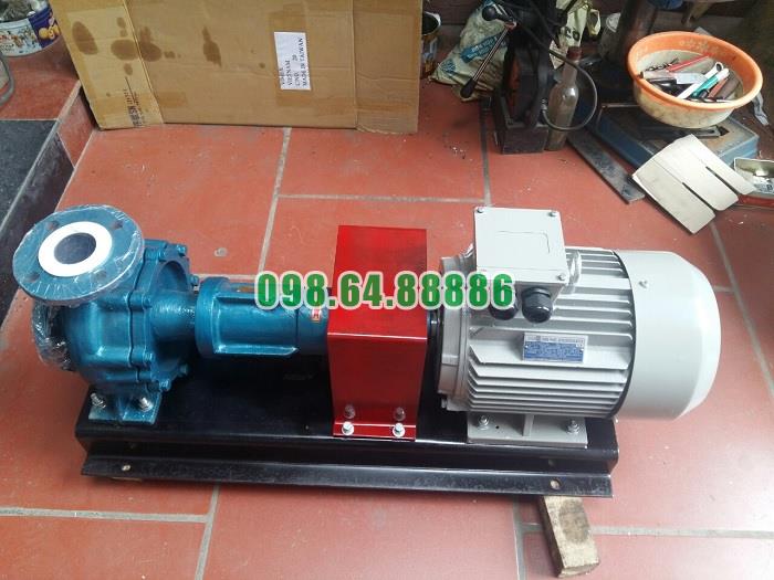 Bơm dầu nóng trục ngang RY50-32-200 công suất 5.5 kW, cột áp 50 m, lưu lượng 18 m3/h, tốc độ 2900 vòng/phút